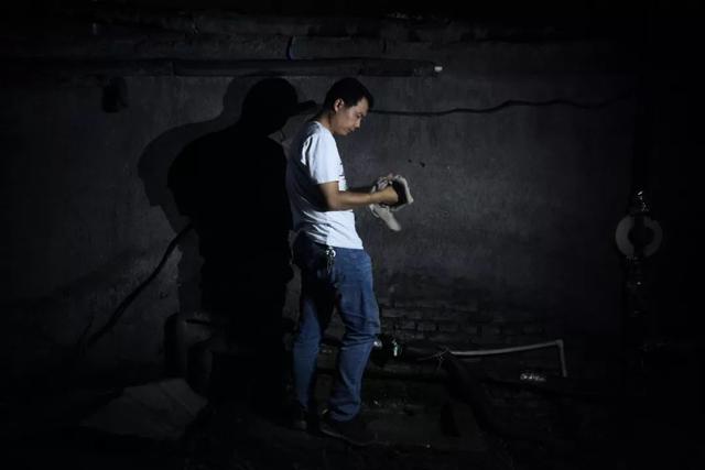 张海超开胸验肺之后|没有新生,只有更残酷的生活