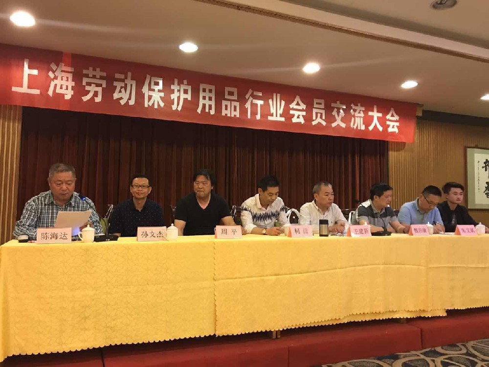 1495157505702795.jpg QQ图片20170519092457.jpg