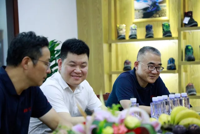 1531887885695178.jpg 33.webp.jpg