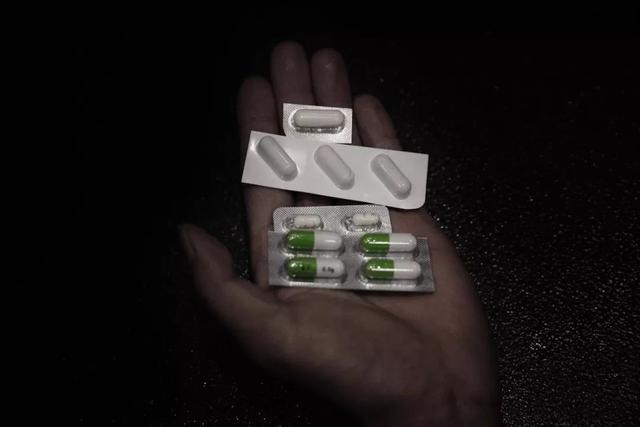 张海超开胸验肺之后|没有新生,只有更残酷的生活