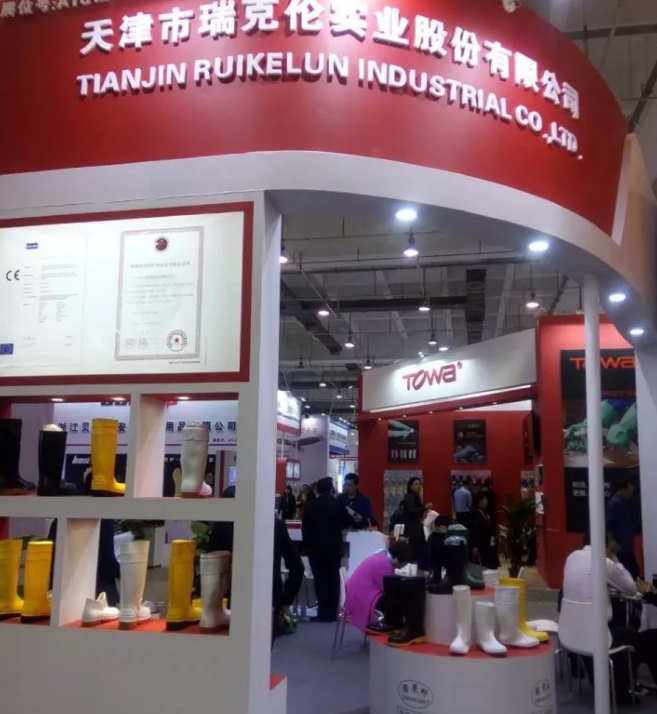 1509095625464786.png blob.png