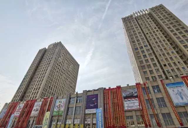 1575613236197780.jpg 2.webp.jpg